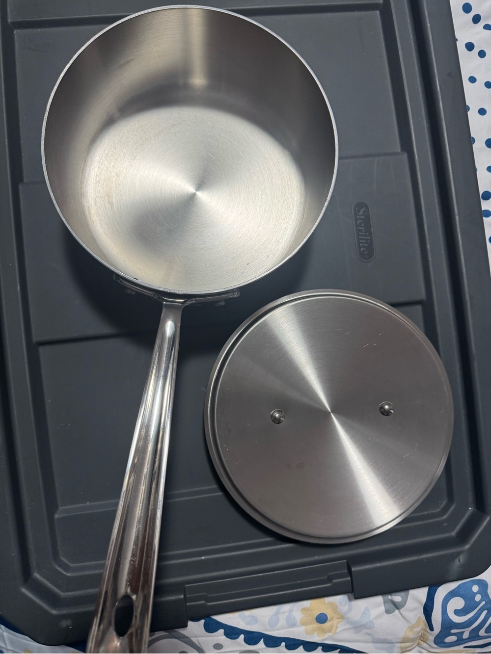 All clad Stainless Steel Covered Saucepan - Silver - Picture 3 of 5
